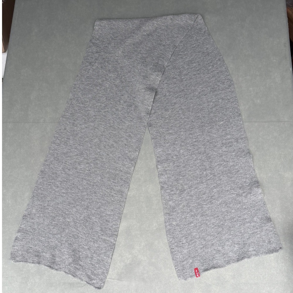 Levis Heather Gray Knit Scarf Soft Acrylic Red Tab Logo Unisex Winter Wrap